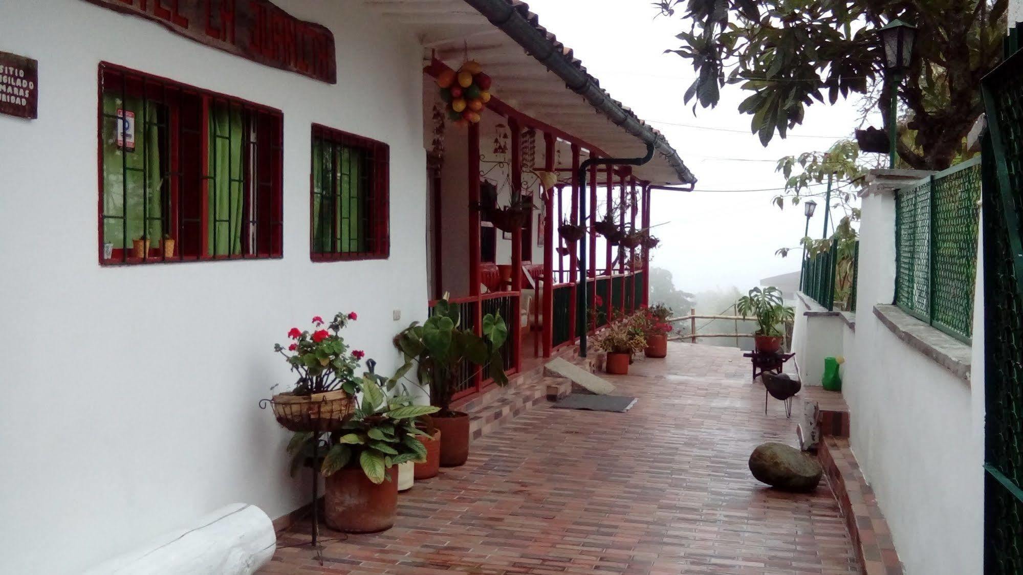 Eco Lodge La Juanita Manizales Exterior foto